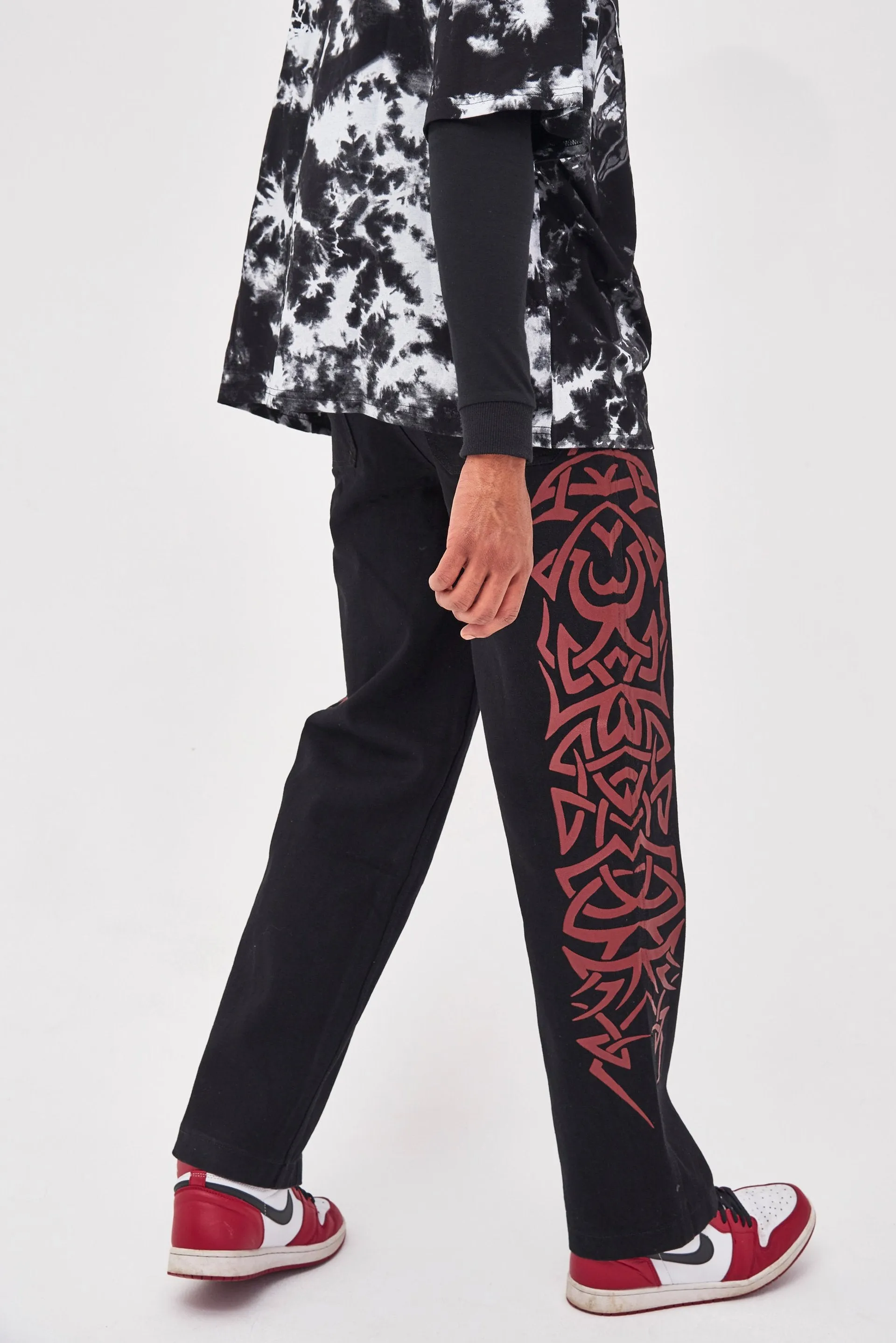 Black Skate Fit Jeans With Red Tribal Detail