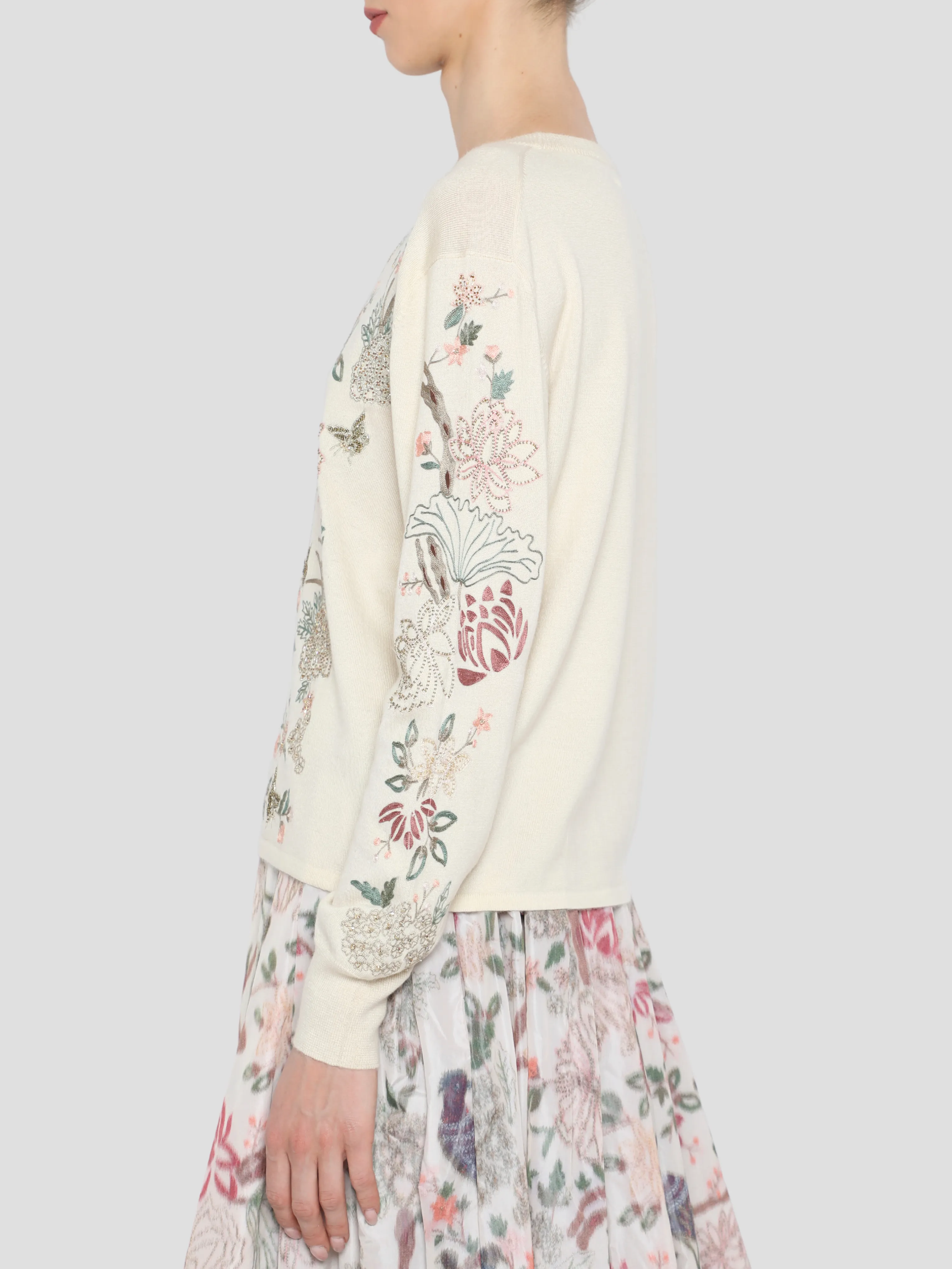 Garden Embroidered Pullover in Ecru