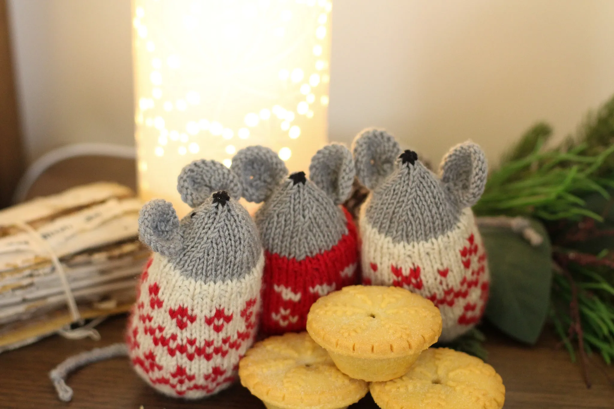 Nordic Christmas Mice | PDF Knitting Pattern