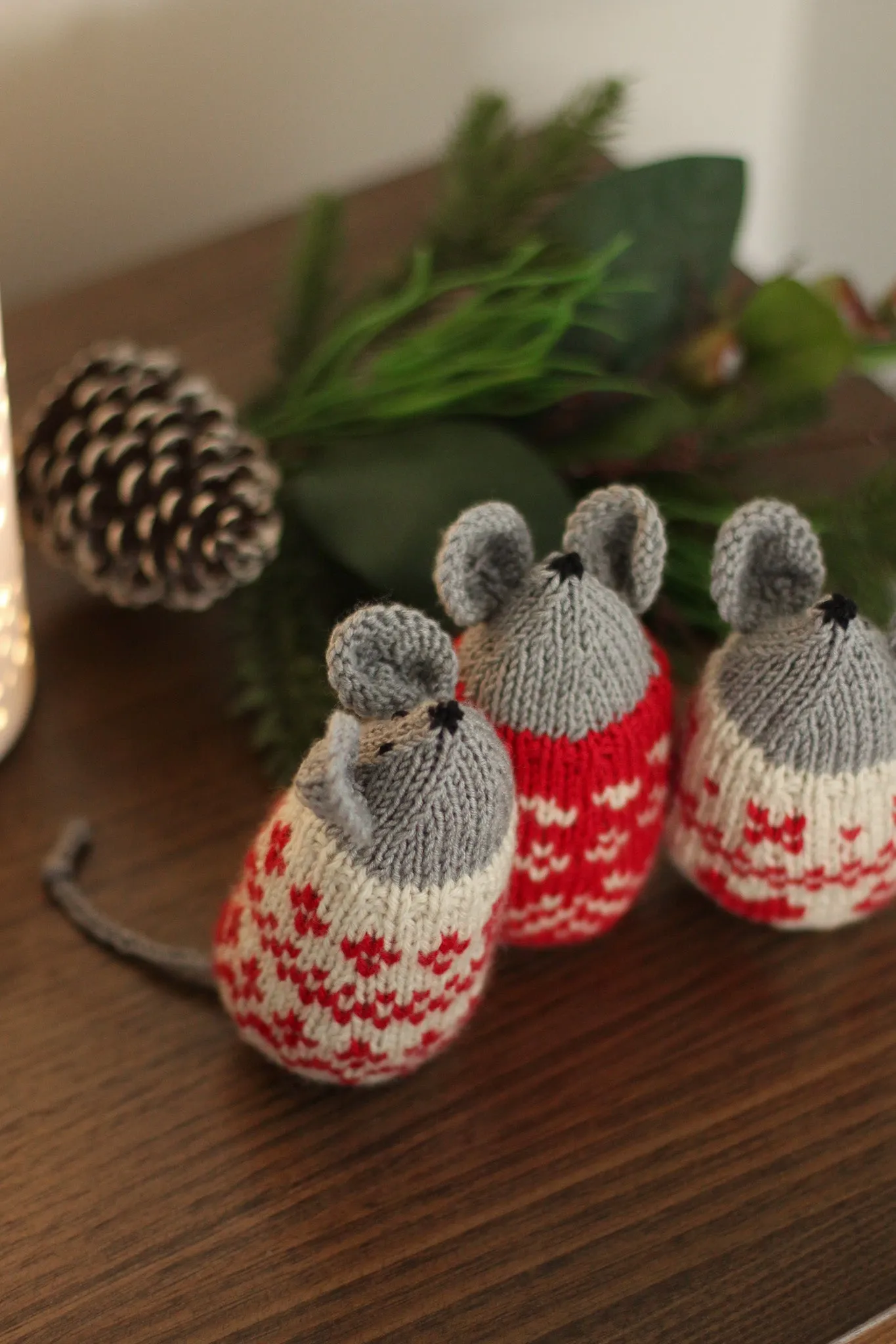 Nordic Christmas Mice | PDF Knitting Pattern