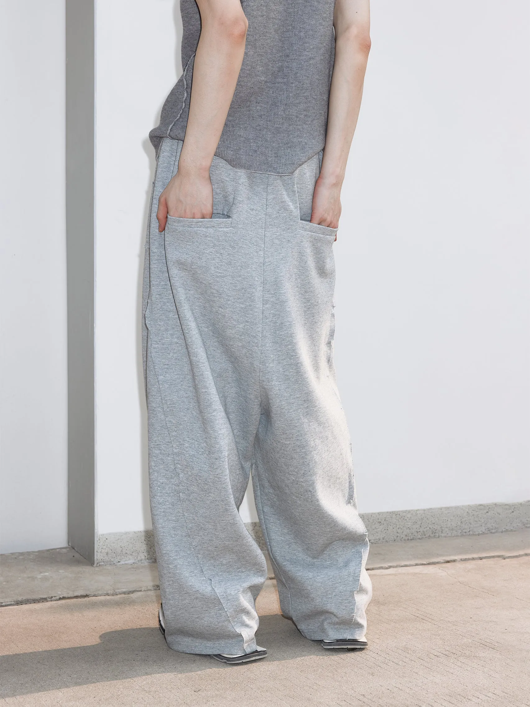 Raw-edge loose pants