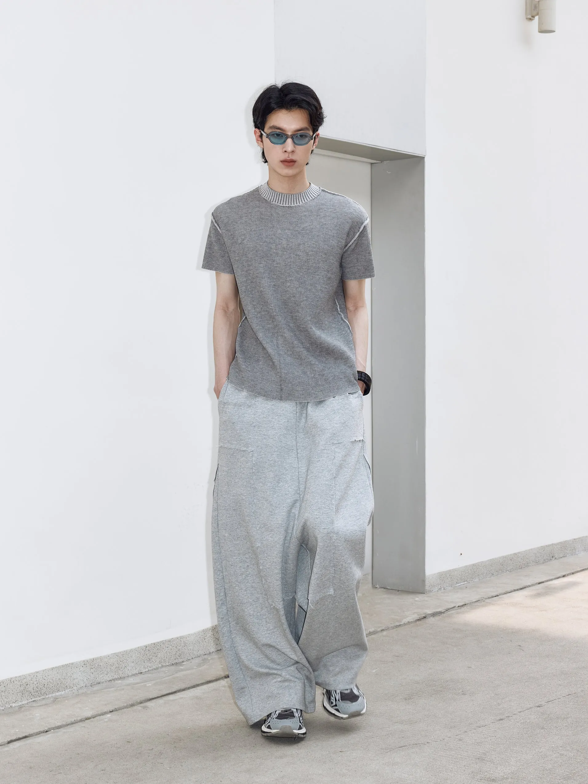 Raw-edge loose pants