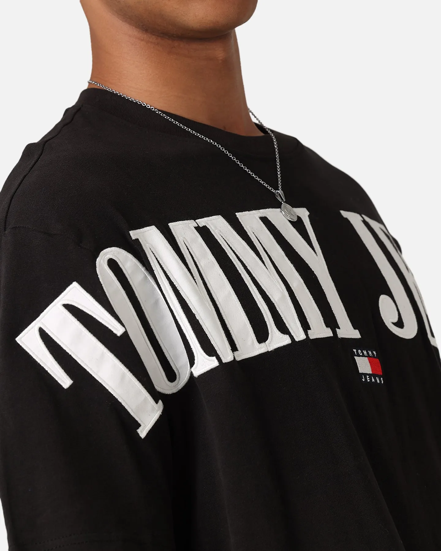 Tommy Jeans TJM OVZ Badge TJ T-Shirt Black